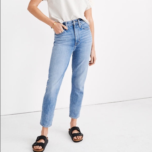 Madewell Denim - Madewell Momjean Jeans in Melva Wash Sz 25